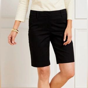 TALBOTS PERFECT SHORT 9 1/2” SIZE 12 P OLIVE GREEN NWT